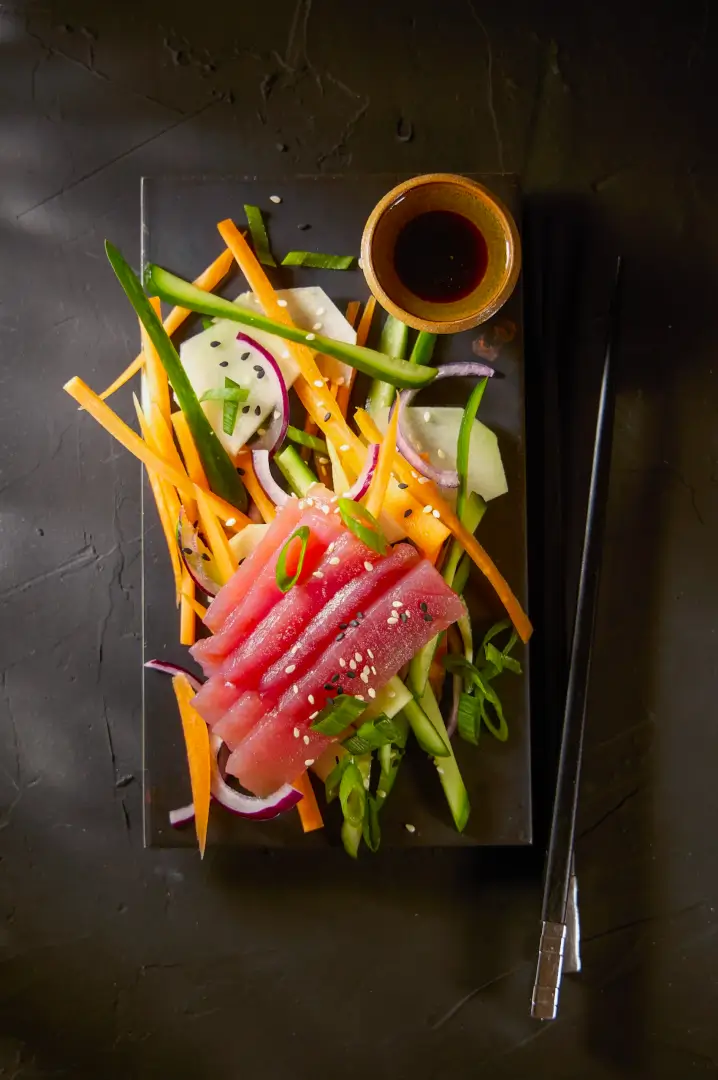 Salade met Sashimi van tonijn